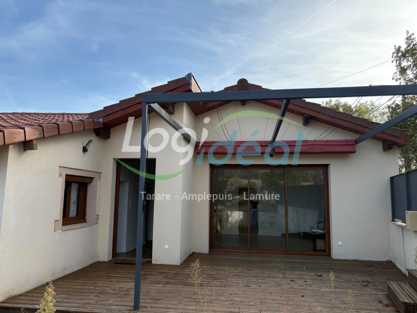 Maison 7 pièces 94 m² · à Claveisolles · 94,5 m² · 150 000 €